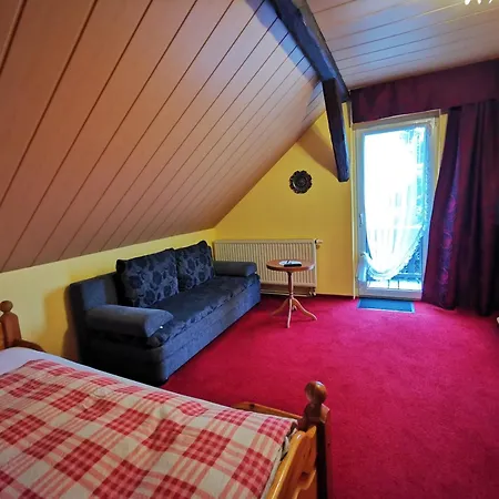 Daire Zum Wiesengrund - Doppelzimmer *