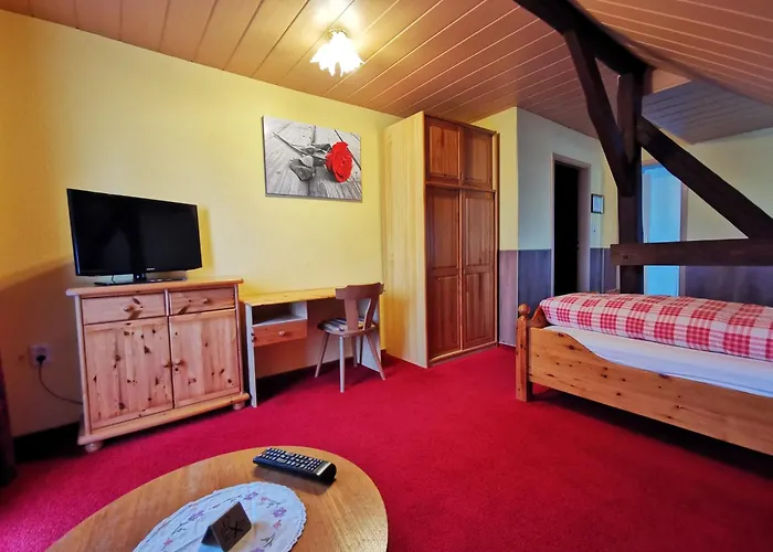 Zum Wiesengrund - Doppelzimmer * Angermunde